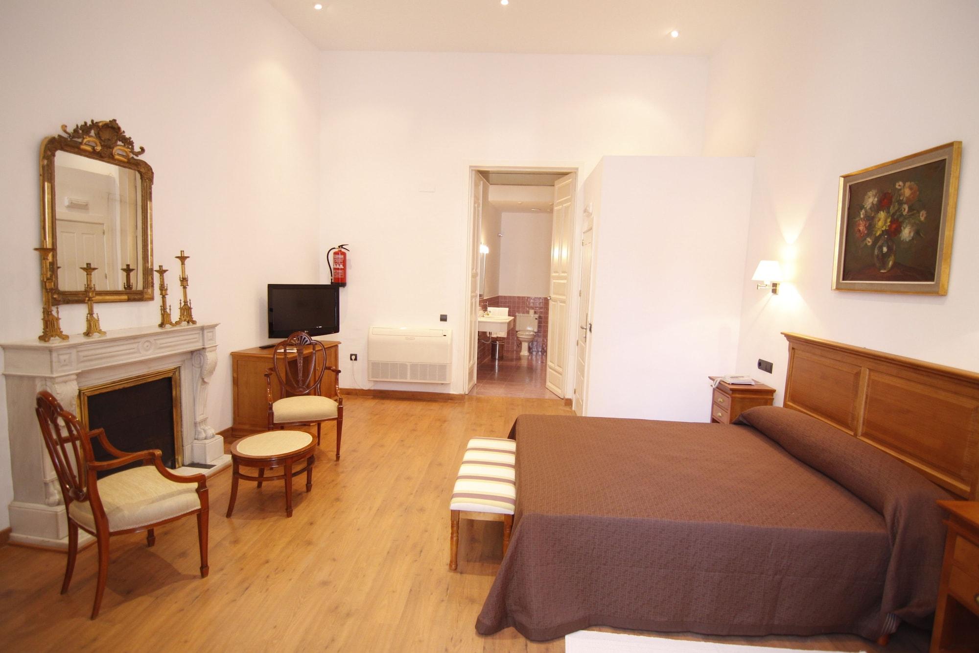 Hotel Albarragena Caces Zimmer foto