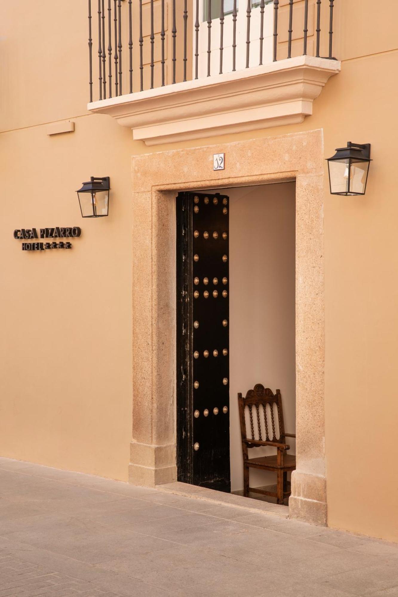 Hotel Albarragena Caces Exterior foto